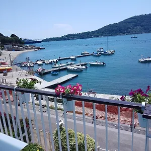 Apartment Openspace Fronte Mare Esclusivo Due Letti Matrimoniali A Portovenere, Porto Venere